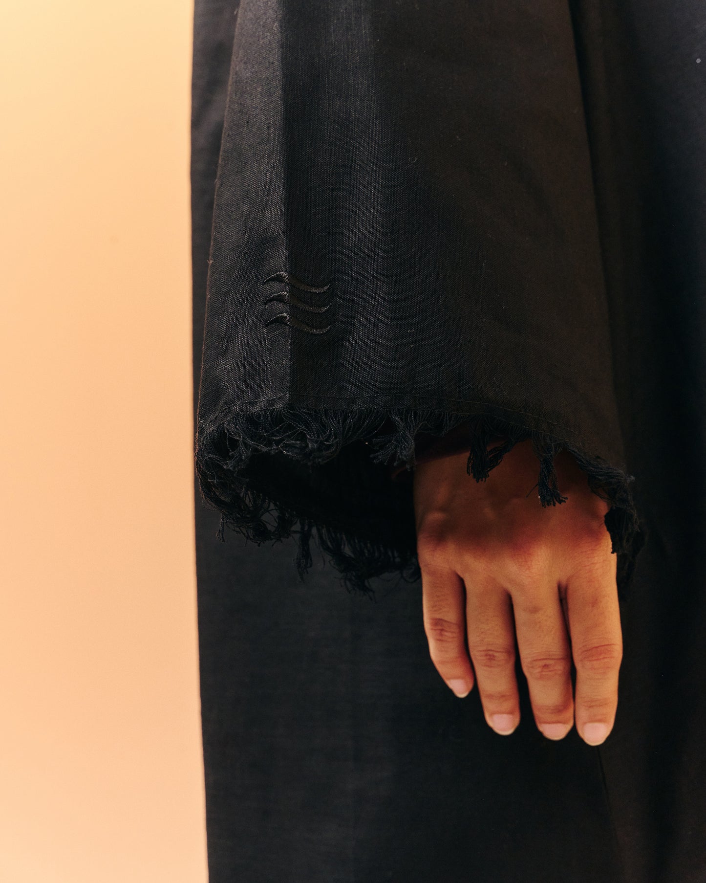 Sana Open Abaya | Noir