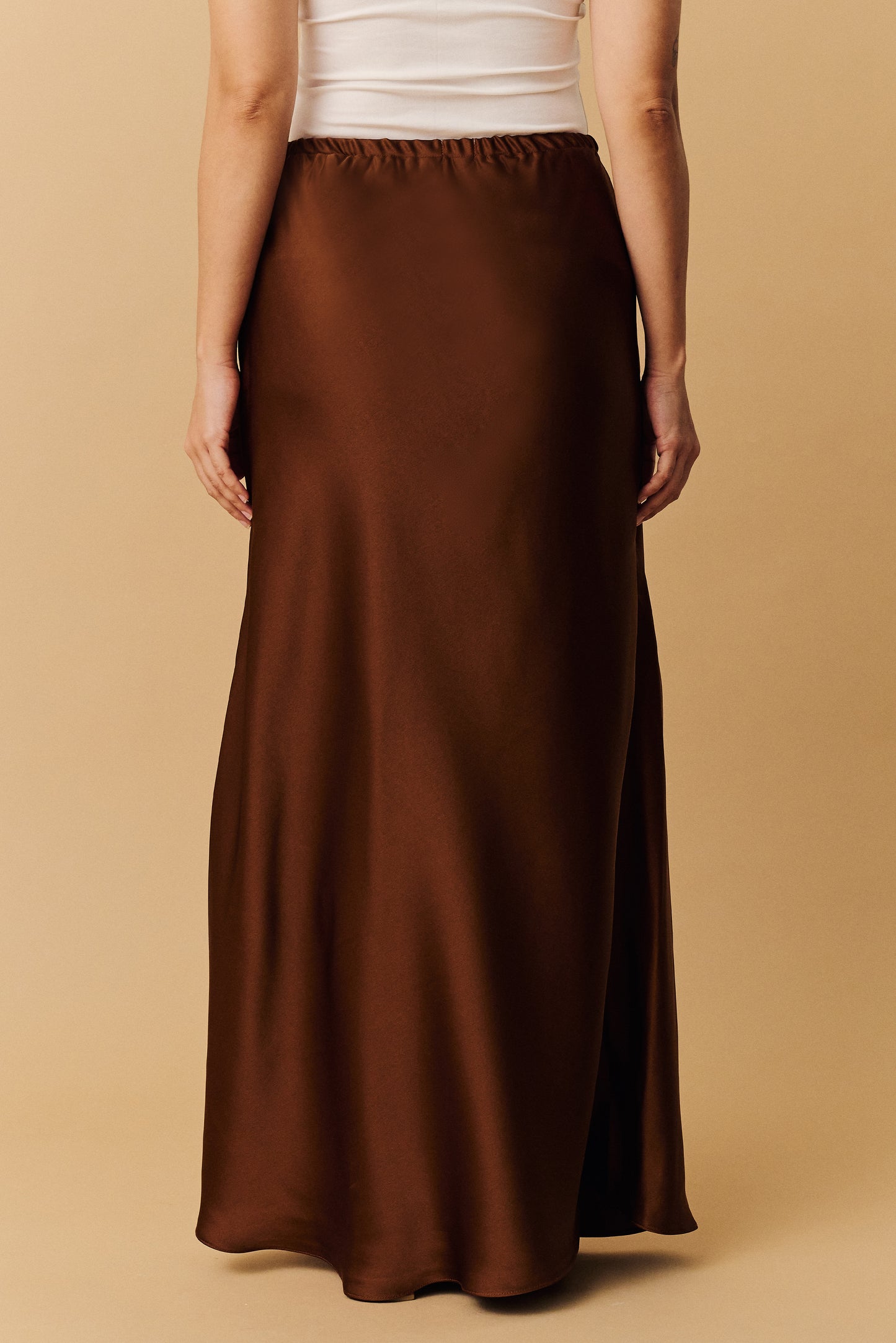 Reverie Satin Skirt | Brun