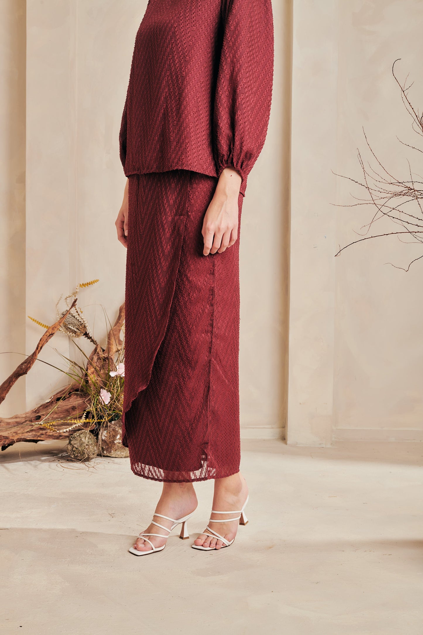 Zola Kurung | Burgundy