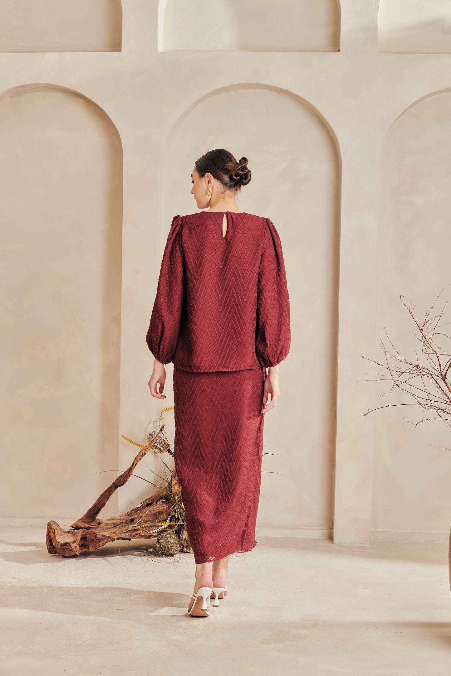 Zola Kurung | Burgundy