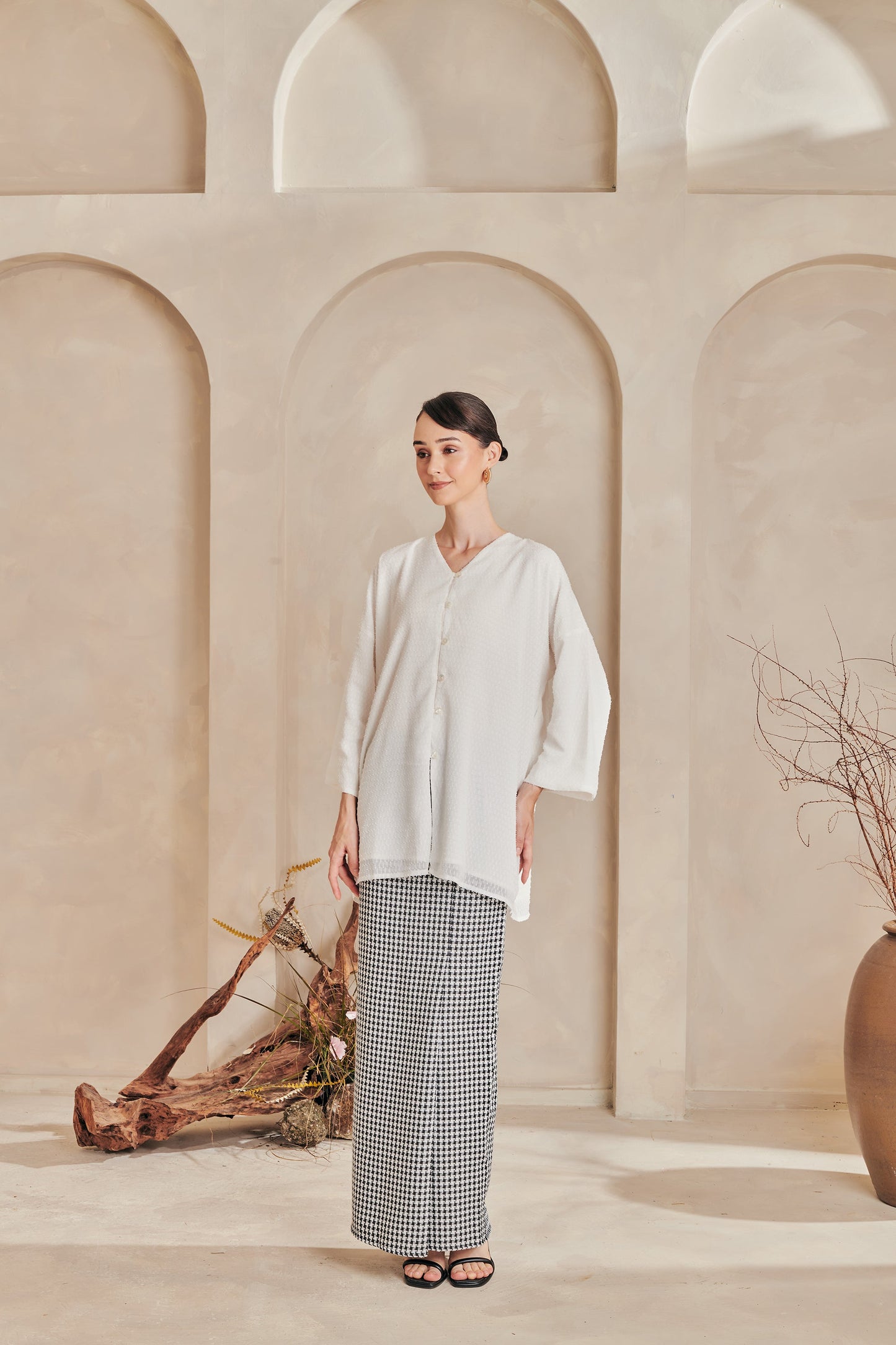 Amari Kebaya | Pearl