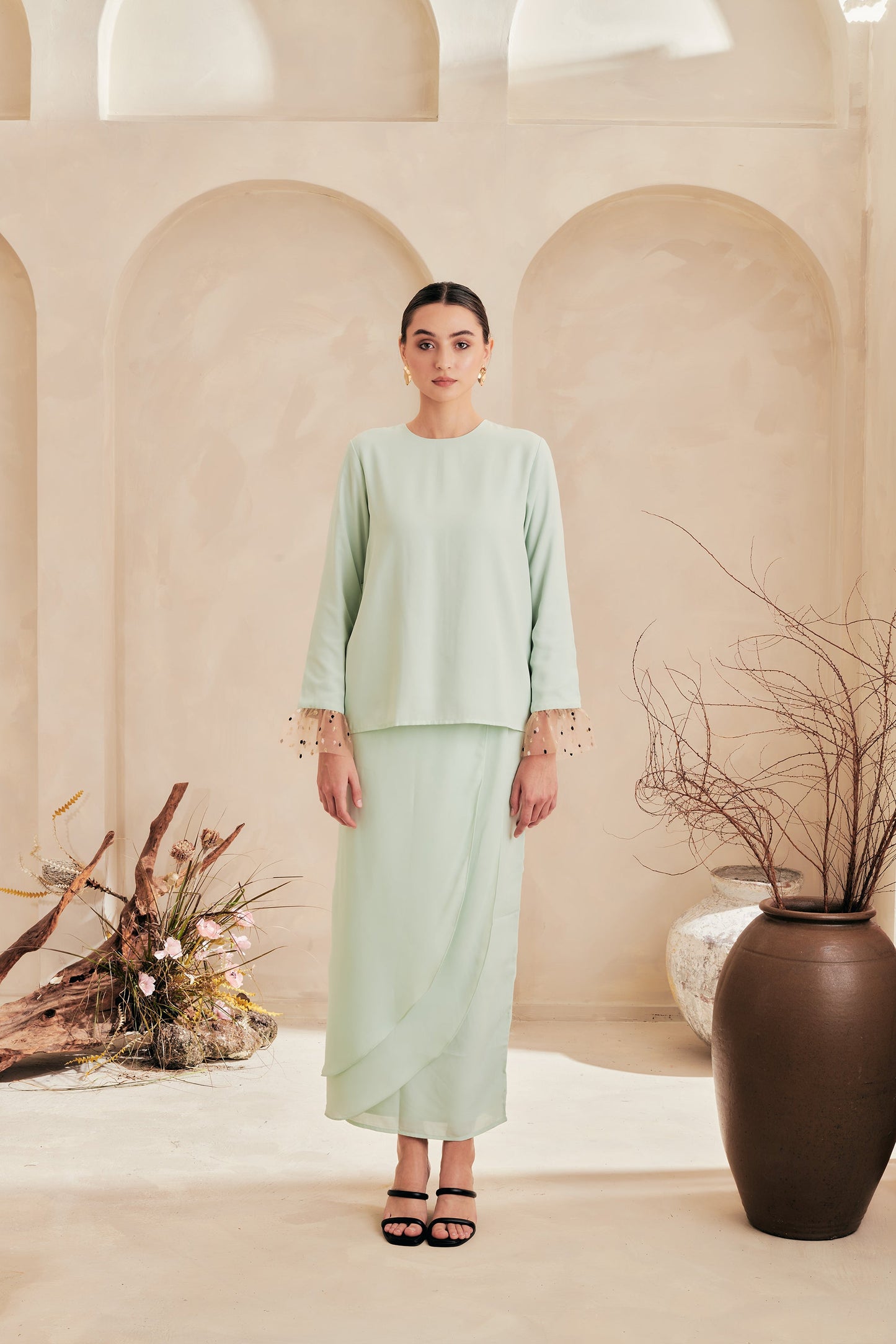 Hafsah Kurung | Mint