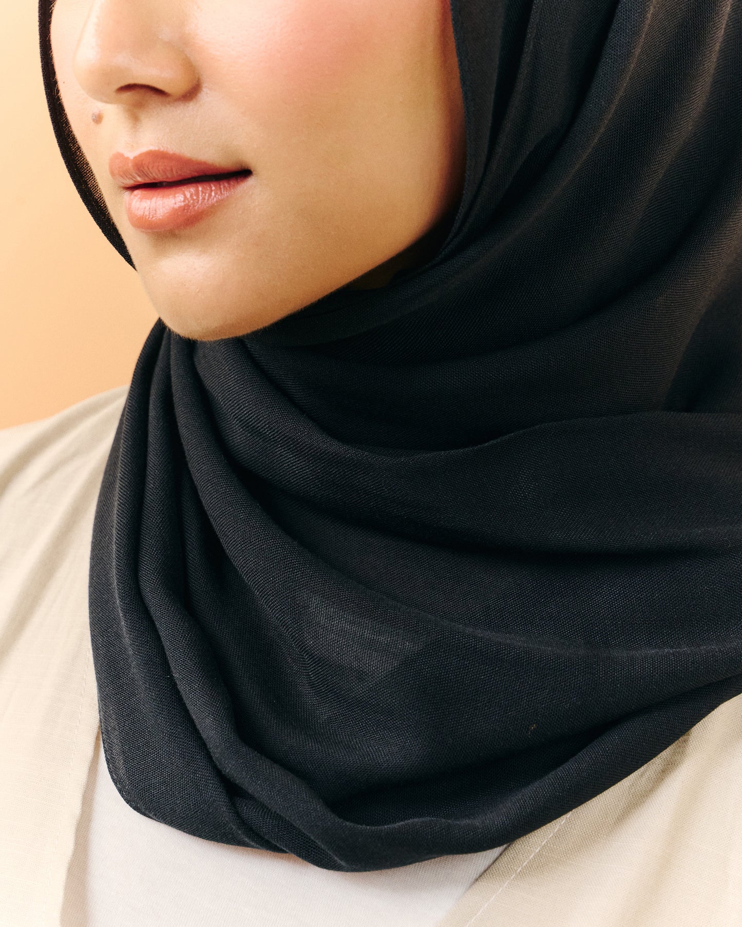 Modal Shawl | Onyx