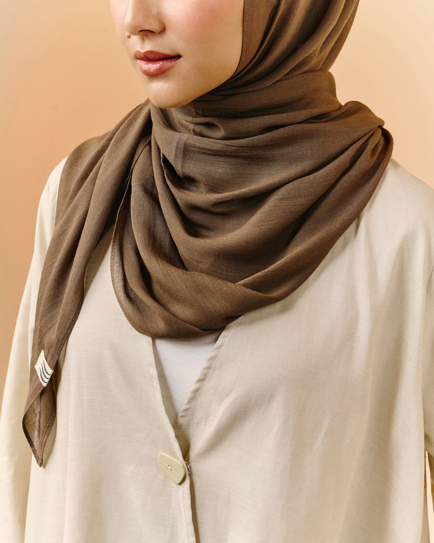 Modal Shawl | Espresso