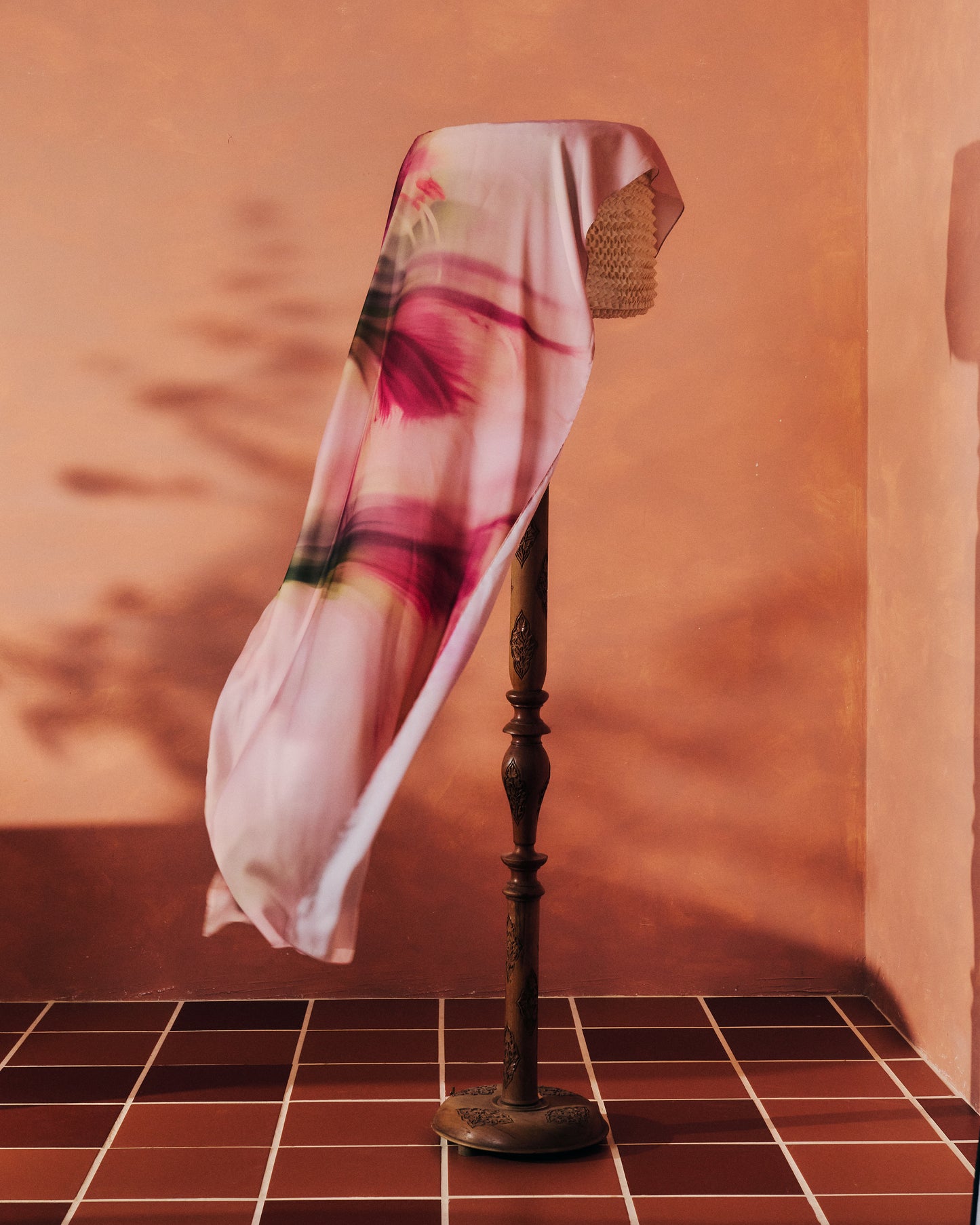 Camellia | Printed Shawl