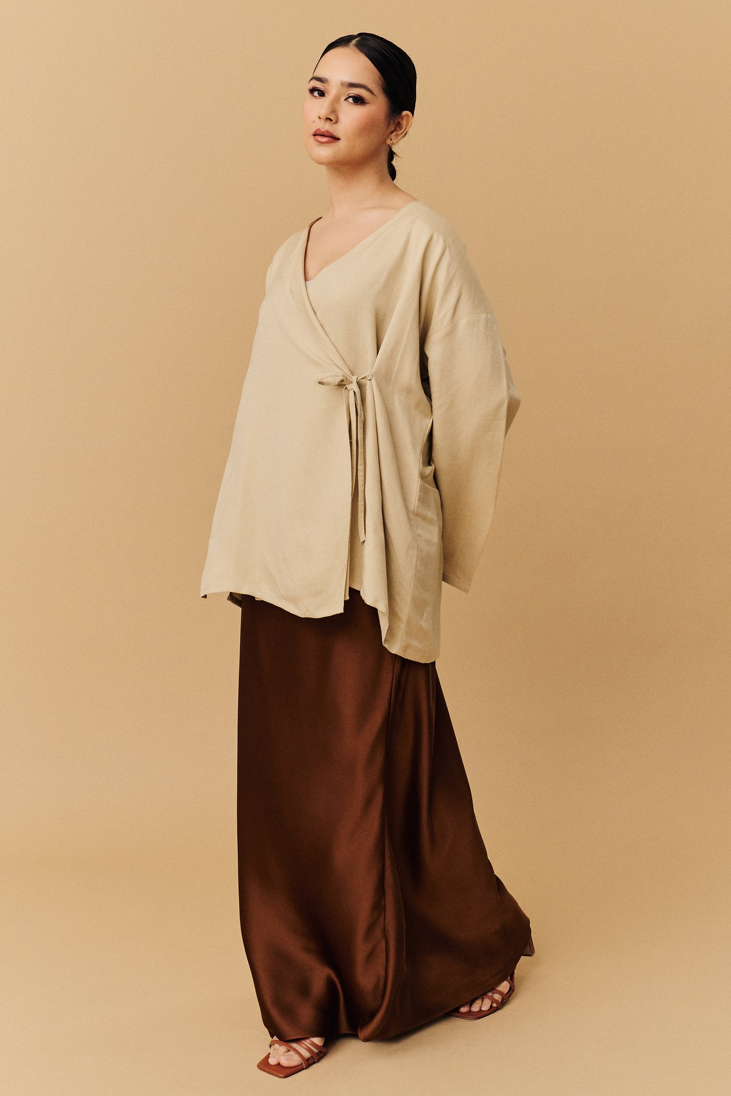 Reverie Satin Skirt | Brun