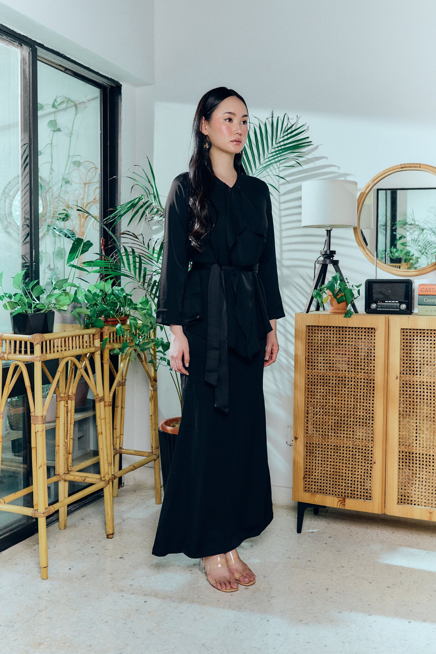 Fluir Kurung | Black