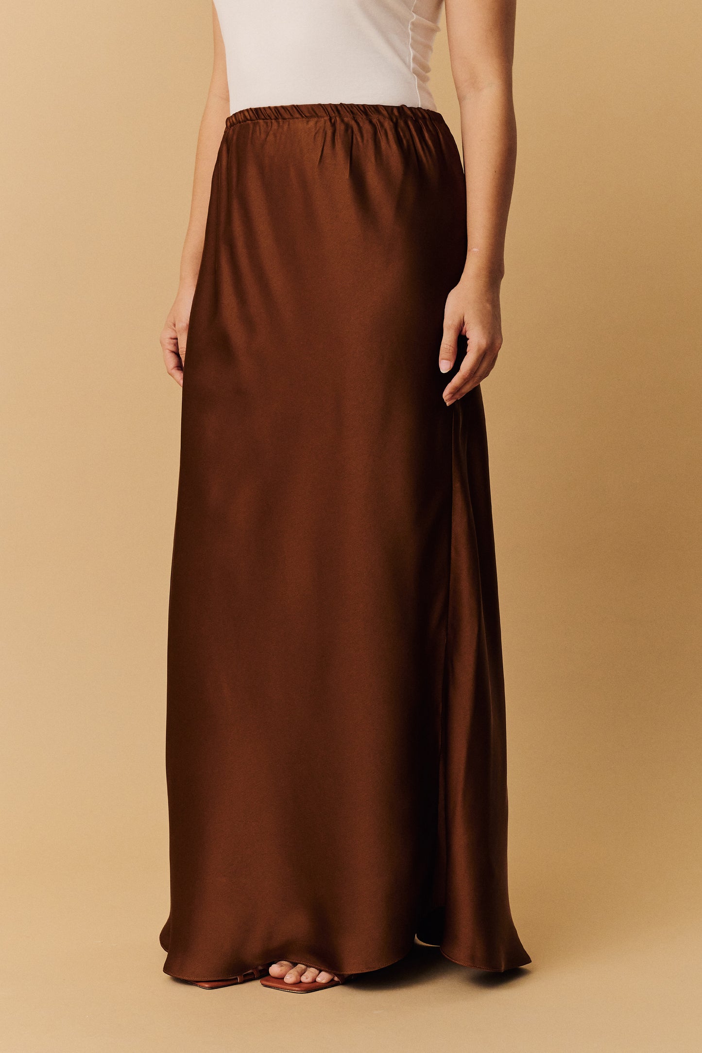 Reverie Satin Skirt | Brun