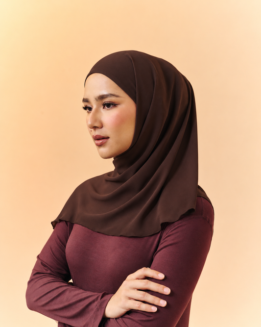 Naya Instant Triangle Shawl | Espresso