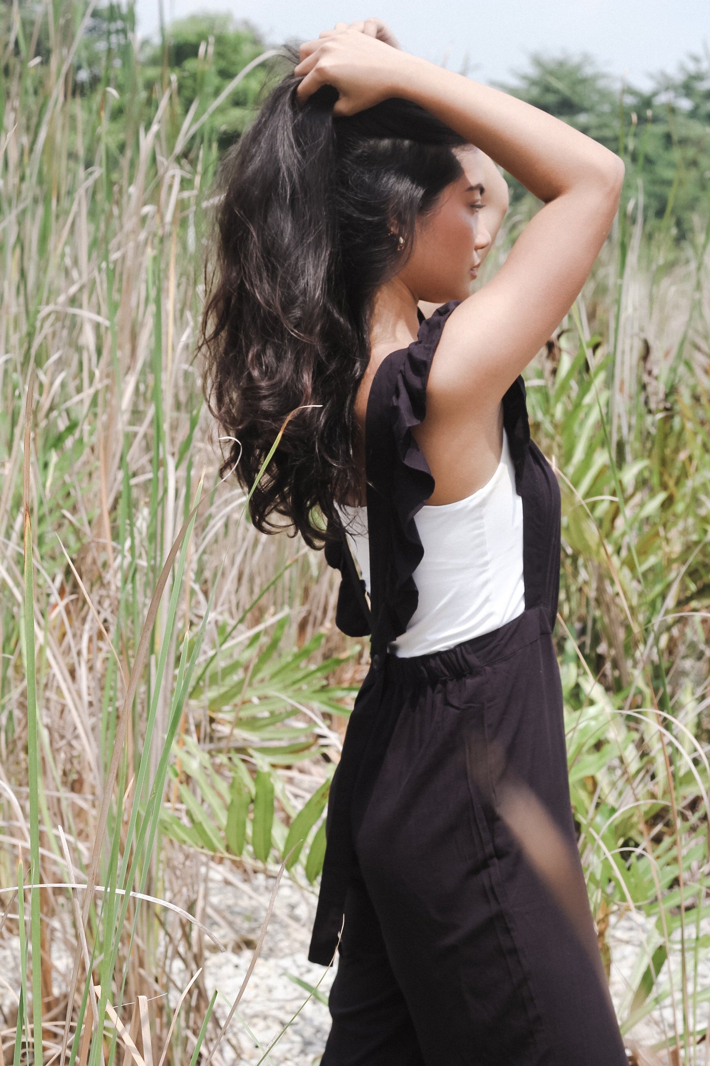 Willa Ruffled Romper | Black