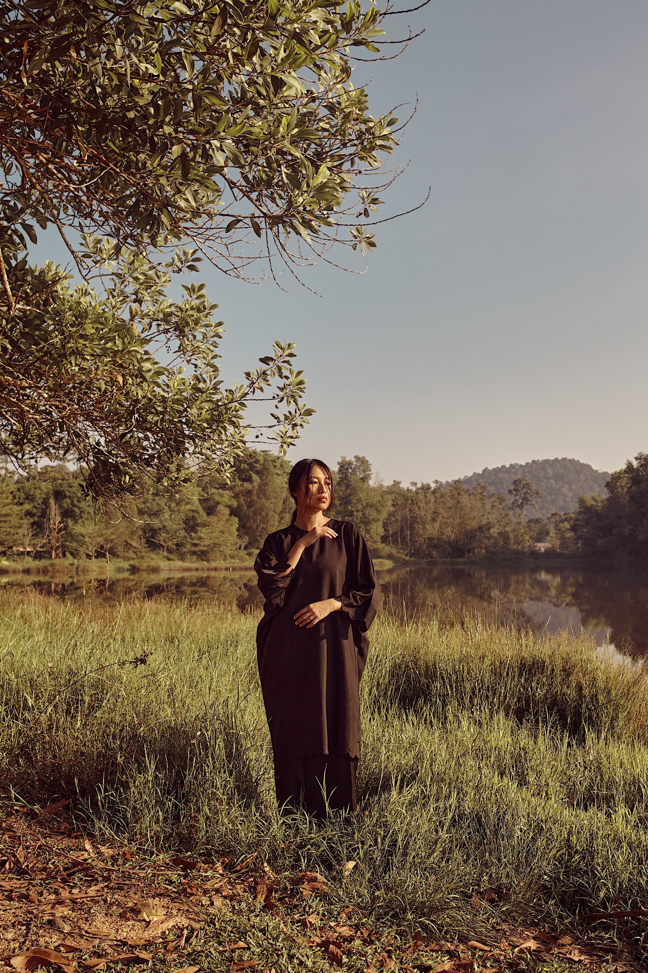 Marissa Kurung | Raven